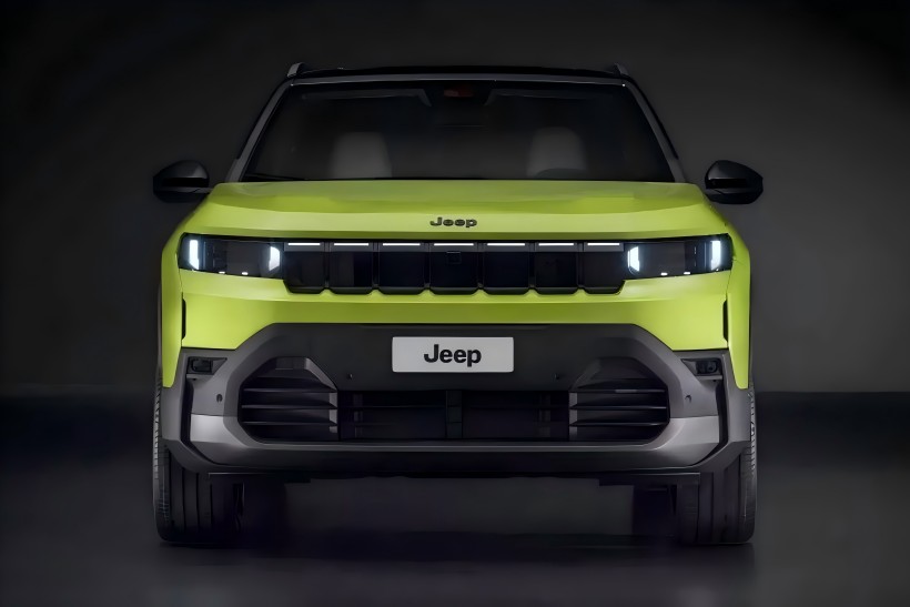 Spekulasi gambar resmi kompas Jeep anyar sing bocor, kanthi rilis potensial ing taun iki. Kendaraan samesthine bakal nawakake pilihan listrik sing entheng, lan plug-plug-plug-plug-plug-in