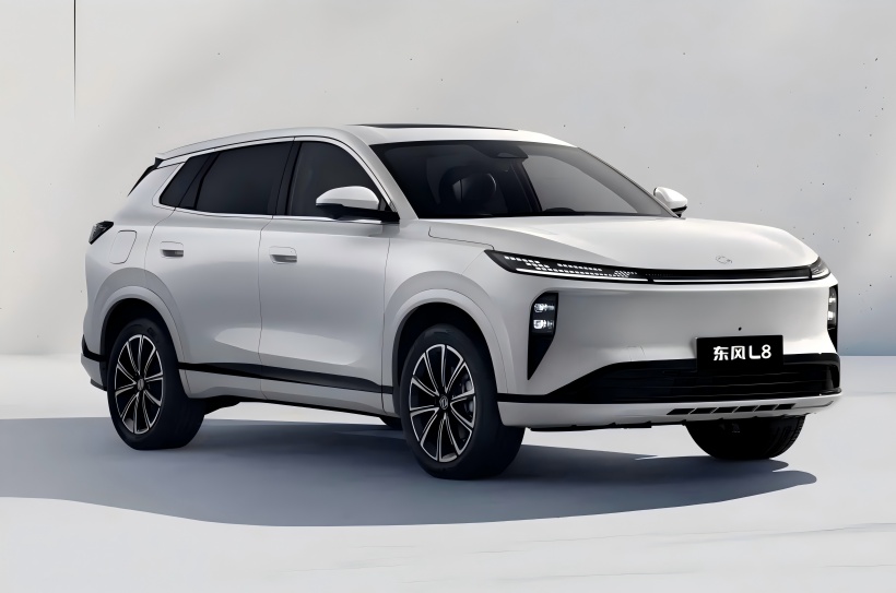 Gambar njaba resmi Dongfeng Fengshen L8 wis dirilis. Iki dilengkapi sistem Hybrid Dongfeng Maha lan bakal diluncurake ing pertengahan - 2025.