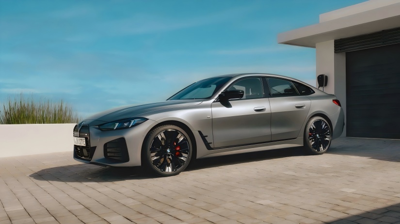 Bisa BMW I4 M60 dethrone M3 dhewe dhewe? Gambar resmi model anyar sing dirilis, kanthi kekuwatan maksimal tambah nganti 601 tenaga tenaga.