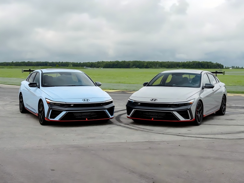 Transmisi manual 6-kacepetan kasedhiya! Nggawe dalan-legal TCR - gambar resmi Hyundai Ncr sing dirilis.